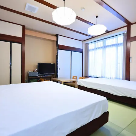 Oyado Hachibei Hotel Takayama  Exterior photo
